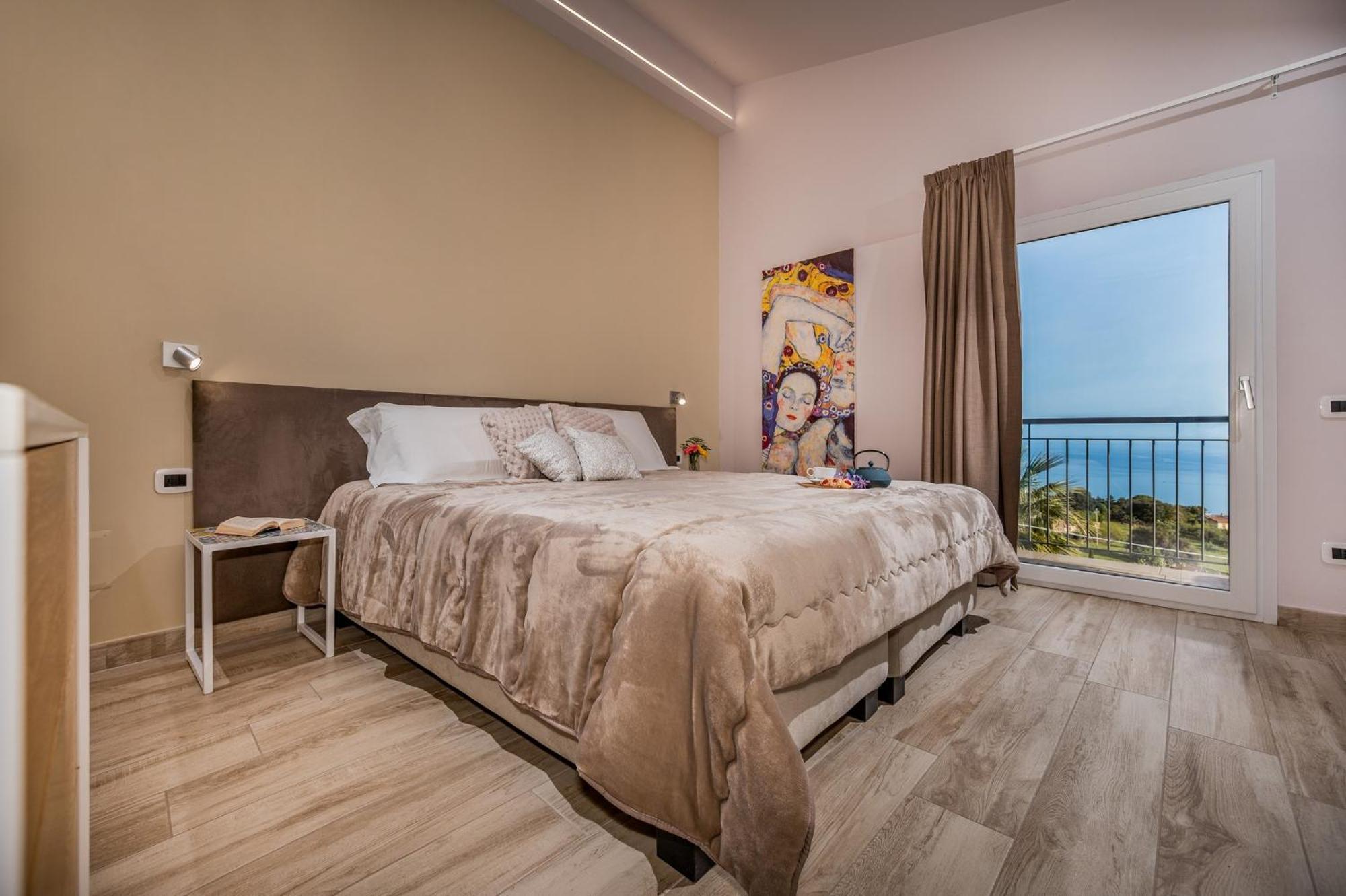Villa Provenza 12&4, Emma Villas Cefalù Exterior foto